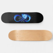 Glühende Unendlichkeit mit blauer Rose Skateboard (Horizontal)