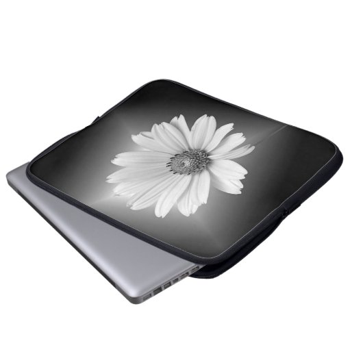 Glühende weiße Kosmos-Blume Laptopschutzhülle (Vorne Knopf)