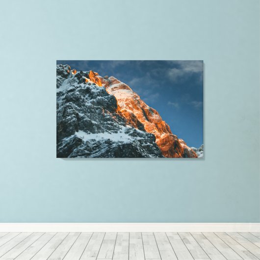 Glühender Berg bei Sonnenuntergang Leinwanddruck (Insitu (Holzboden))