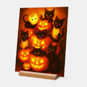 Glühender Halloween-Kürbis mit Niedlicher Schwarze Acrylschild (Winkel)