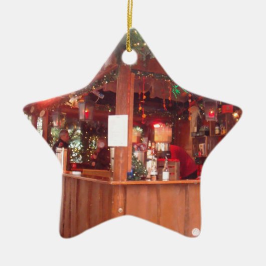 Glühwein-Stand in Hamburg Keramikornament (Vorne)