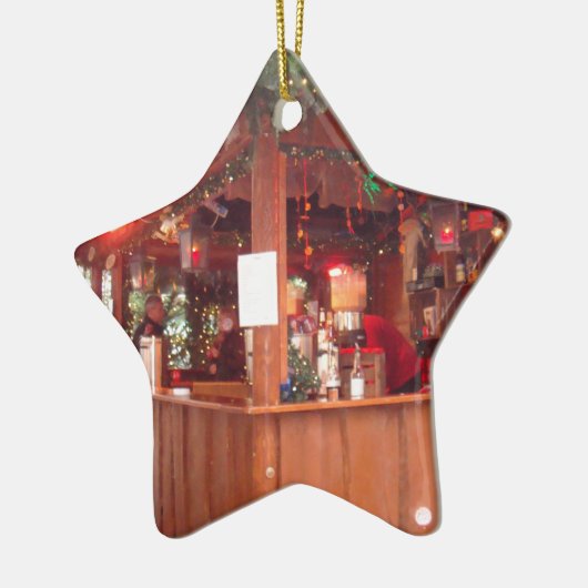 Glühwein-Stand in Hamburg Keramikornament (Links)