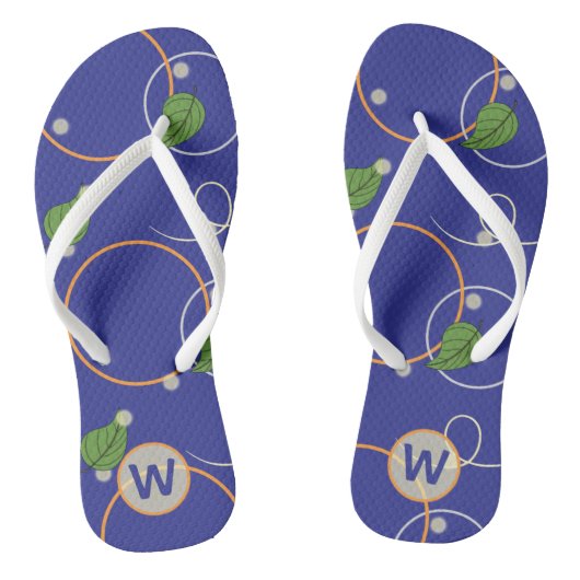 Glühwürmchen über Wasserspiegeln Badesandalen (Fußbett)