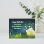 Glühwürmchen und Nacht im Mason-Glas Save the Date Ankündigungspostkarte (Stehend Vorderseite)