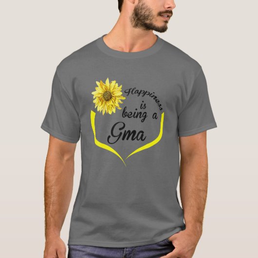 Gma Geschenke: Glück ist ein Gma T-Shirt (Vorderseite)