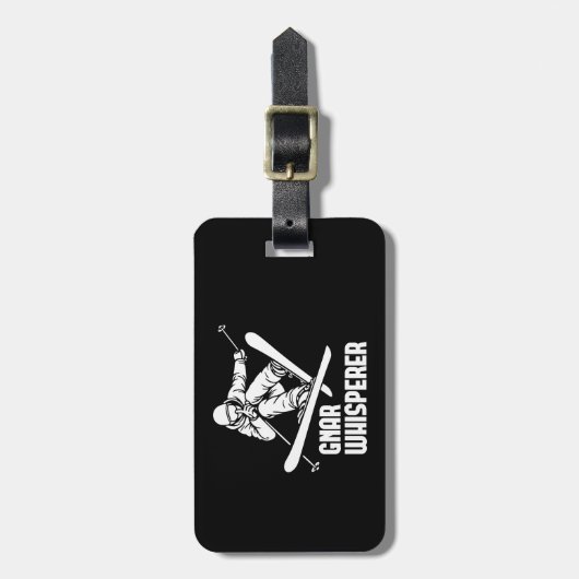 Gnar Whisperer Skiing Gepäckanhänger (Vorderseite vertikal)