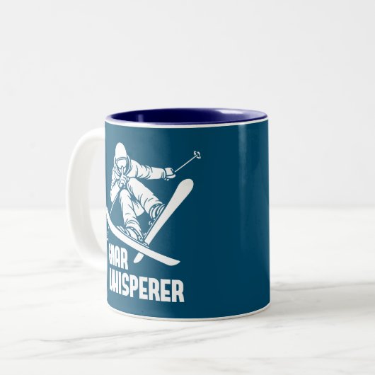 Gnar Whisperer Skiing Zweifarbige Tasse (Vorderseite Links)