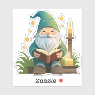 Gnom liest ein Buch im Kerzenlicht Aufkleber