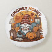 Gnome auf der Zuhause, saisonale Kürbiskonstruktio Rundes Kissen (Rückseite)