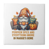 Gnome auf Zuhause gemütlich - Kürbisdesign Fliese (Vorderseite)