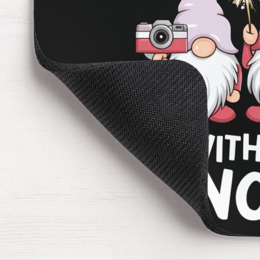 Gnome Family Christmas Chillin With My Gnomies _1 Mousepad (Ecke)