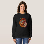 Gnome Flying a Magical Red Mushroom Premium Sweatshirt (Vorne ganz)