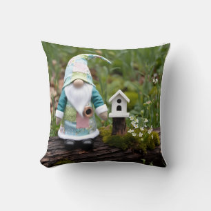 Gnome-Frühlingsrückzug: Vogelhaus-Landschaft Kissen
