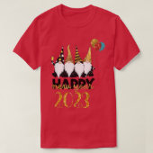 Gnome glücklich Neues Jahr 2023 T-Shirt (Design vorne)