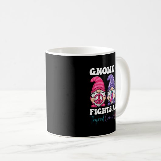 Gnome One Fights Alone - Christmas Thyroid Cancer  Kaffeetasse (VorderseiteRechts)