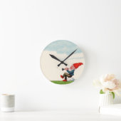 Gnome Playing Music Clock Runde Wanduhr (Zuhause)