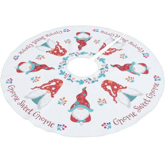 Gnome Sweet Gnome Niedlich Modern Simple Holiday E Polyester Weihnachtsbaumdecke (Schrägansicht)