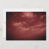 Gnome Witch Skull Cloudy Red Sky Halloween-Party Einladung (Rückseite)