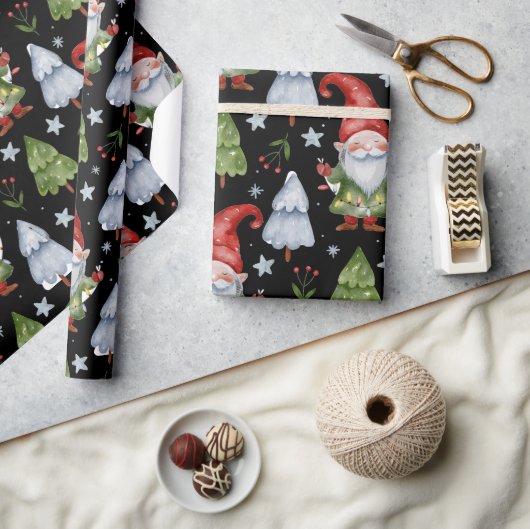 Gnome Wrapping Paper Black Water Farbe Geschenkpapier (Kunsthandwerk)