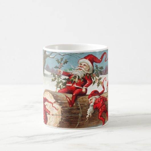 Gnomes dragging a cut tree trunk through the snow kaffeetasse (Mittel)