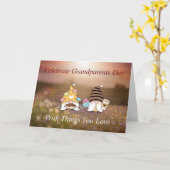 Gnomes Grandelelterntagkarte mit Landschaftlicher  Karte (Gelbe Blume)