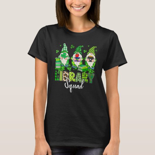 Gnomes Leopard Shamrock Library Squad St Patricks T-Shirt (Vorderseite)
