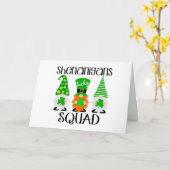 GNOMES SAY **HAPPY BIRTHDAY** GROUP KARTE (Gelbe Blume)