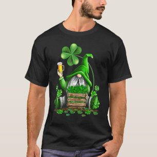 Gnomes St Patricks Day Green Irish Gnome Holding B T-Shirt