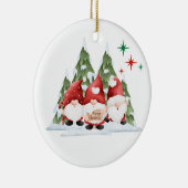 Gnomes Wishing You a Merry Christmas on a Keramik Ornament (Rechts)