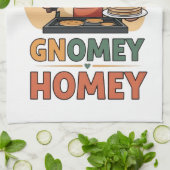 Gnomey Home Pancakes Design Geschirrtuch (Gefaltet)