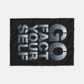 Go Fact Yourself Funny Slogan Science Steel Engine Fleecedecke (Vorderseite (Horizontal))