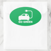 Go Green ~ Drive Electric Cars Ovaler Aufkleber (Tasche)