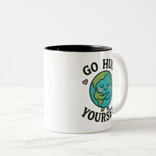 Go Hug Dir selbst Earth - Funny Öko Friendly Zweifarbige Tasse (VorderseiteRechts)