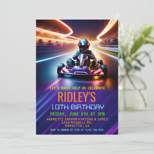 Go Kart Racing Birthday Einladung (Stehend Vorderseite)