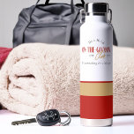 Go Mama Club Es ist ein Lifestyle-Spaß Trinkflasche<br><div class="desc">Wasserflasche für eine unterwegs Mama. Die Flasche ist mit "Das ist mein Leben. Auf dem go Mama Club .. es ist nicht überstürzt,  es ist ein Lifestyle" und Sie können mit dem besten Jahr personalisieren. Spaß und Geschenk für eine Ehefrau,  Mutter oder einen Freund im "on-the-go Mom Club".</div>