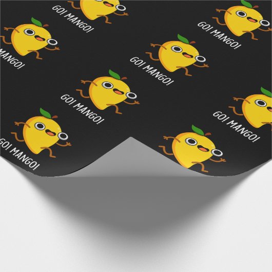 Go Mango Funny Running Mango Pun Dark BG Geschenkpapier (Ecke)