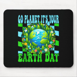 Go planet earth day cute earth nature lovers tank mousepad