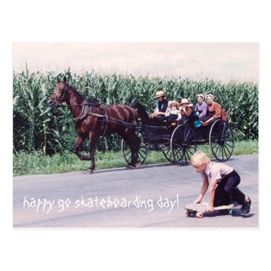 Go Skateboarding Day Postkarte