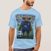 "Goal-Getter: Eine Hochlandkuh für Fußball verklei T-Shirt (Vorderseite)