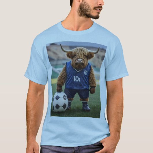"Goal-Getter: Eine Hochlandkuh für Fußball verklei T-Shirt (Vorderseite)