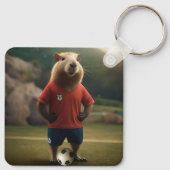 "Goal-Scoring Capybara: Der ultimative Fußballstar Schlüsselanhänger (Rückseite)