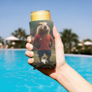 "Goal-Scoring Capybara: Der ultimative Fußballstar Selters Dosenkühler