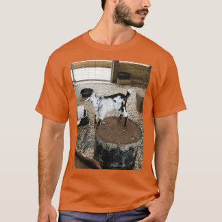 GoatTee Classic T-Shirt