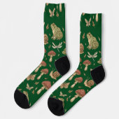Goblincore Mushroom Frog Snail Dragonfly Pattern Socken (Linkes Detail)