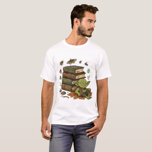 Goblincore Spellbook Bug Lover T-Shirt (Vorne ganz)