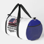 God Bless Our Veterans American Flag Duffle Bag (Rechte Ecke)