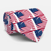 God Bless Our Zuhause: USA Flag Swirl Art Krawatte (Gerollt)