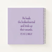 God Heals the Brokenhearted Light Purple Comfort Notizblock (Rückseite)