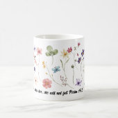 God Is With Her: Christian mug for women Kaffeetasse (Mittel)