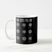 God Says You Are Christian Snowflake Christmas Bib Kaffeetasse (Links)